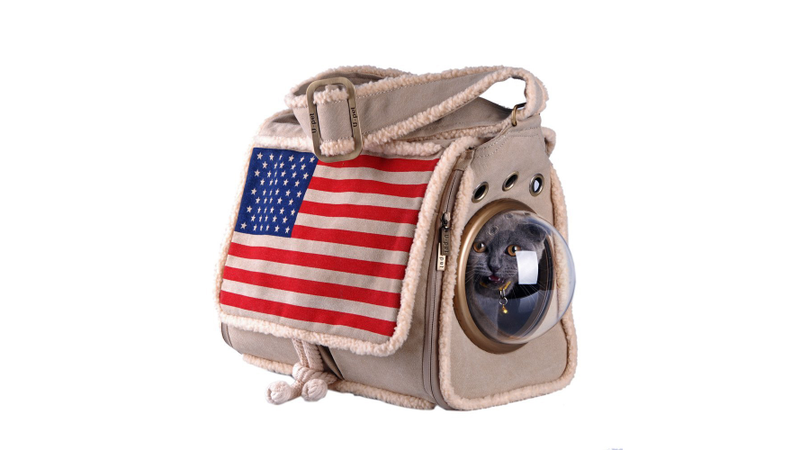 Illustration for article titled Your Pet Desperately Needs This Astronaut-Inspired Backpack